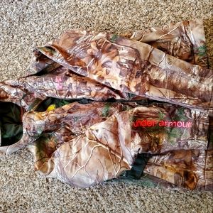 Under Armour camo hoodie